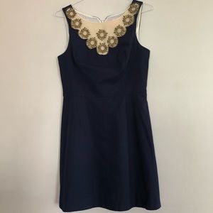 Elegant Lilly Pulitzer Wythe dress Navy Gold Medallion bead front size 8 dressy